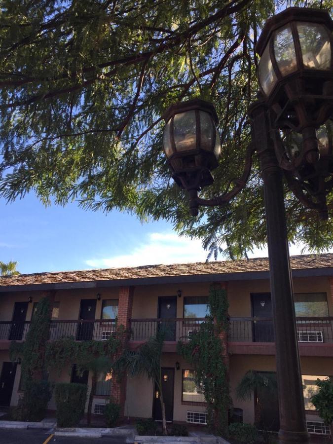 Hotel Siesta Real Mexicali Esterno foto